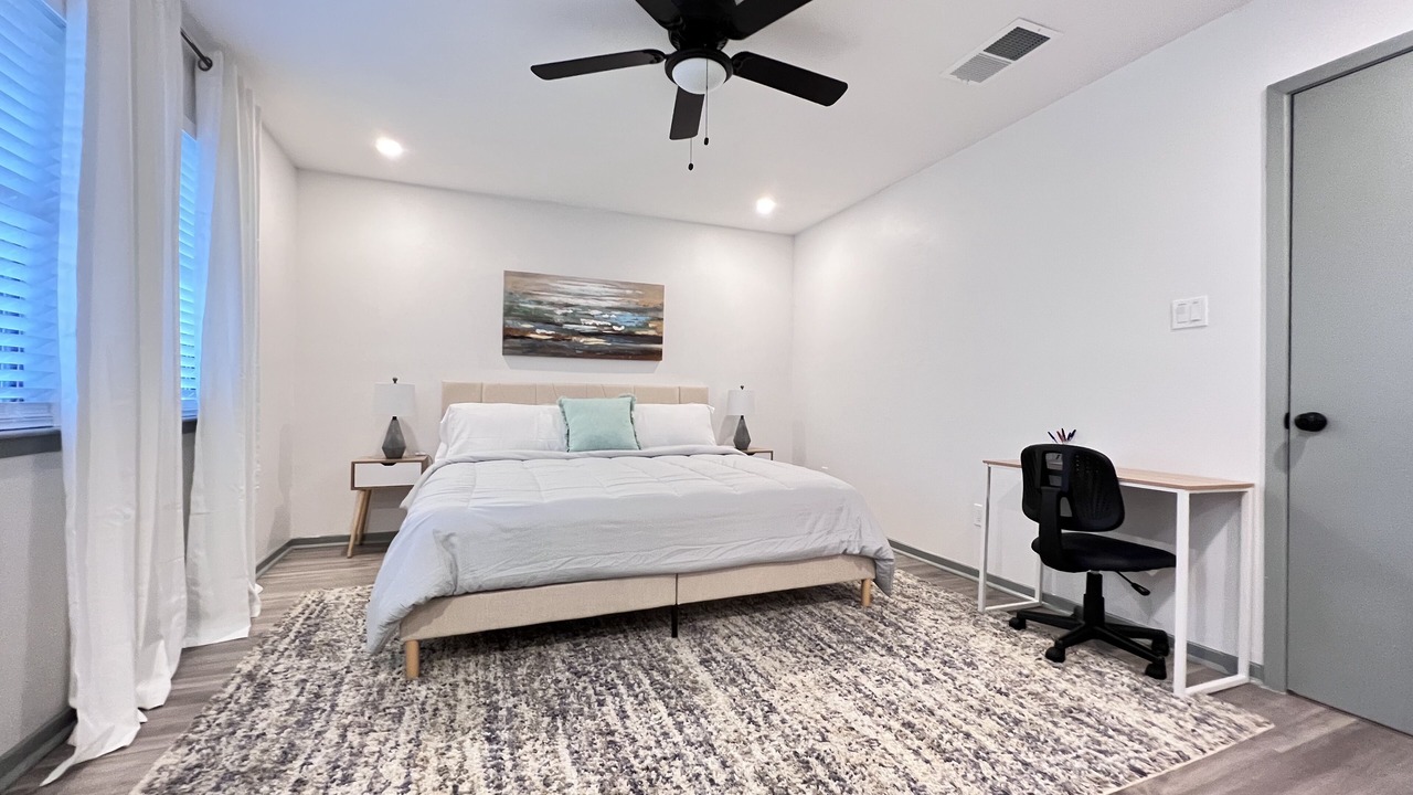Photo of Bedroom in Grogan's Mill