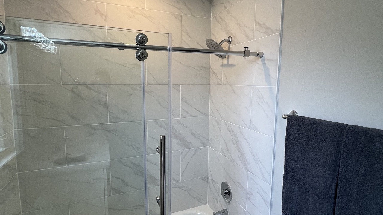 Photo of Bathroom in Venice Gardens