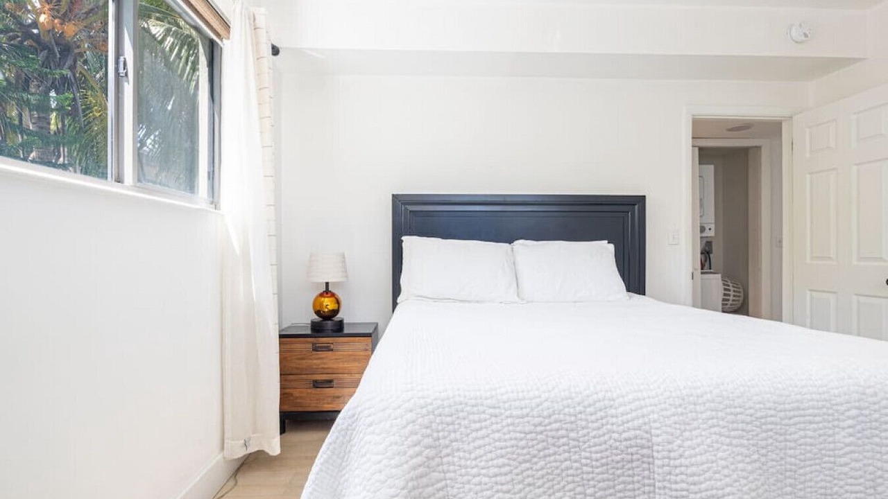 Photo of Bedroom in Bay Harbor Islands