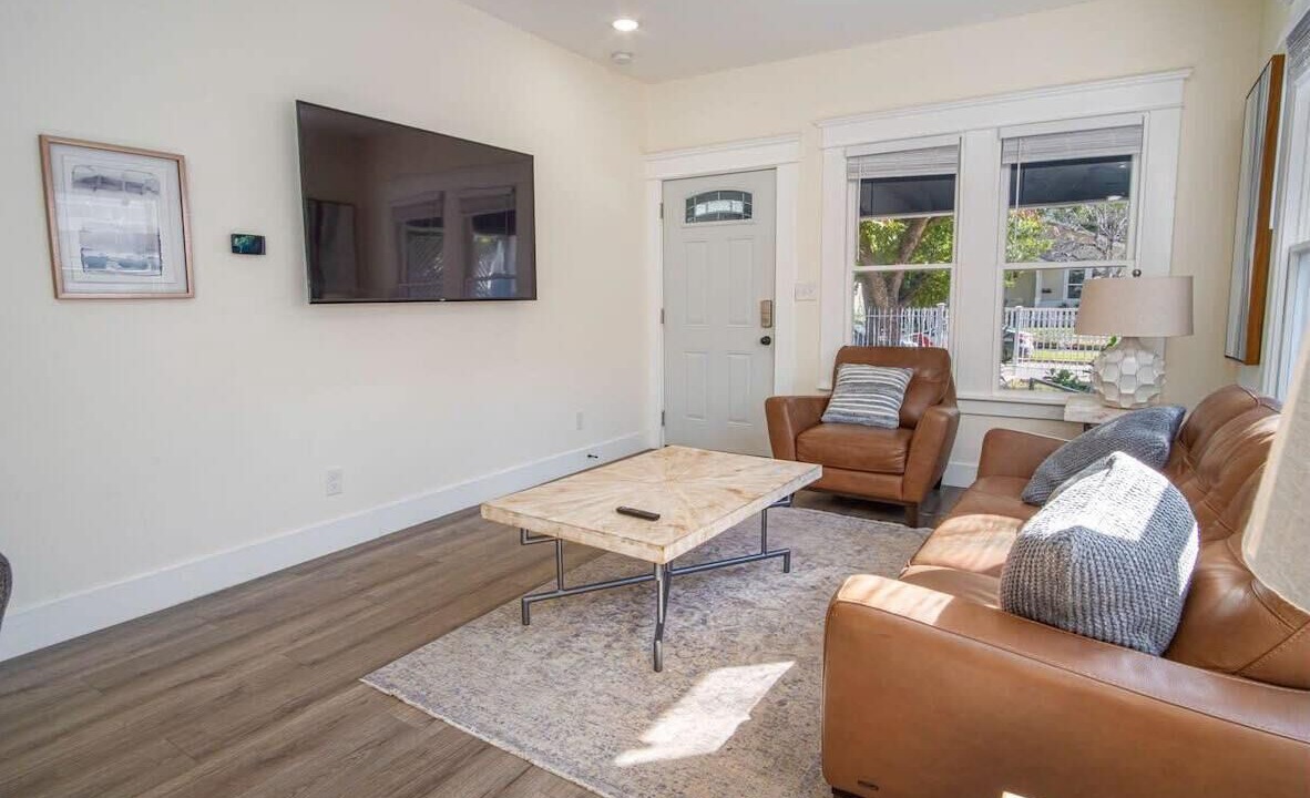 Photo of Livingroom in Denver Heights