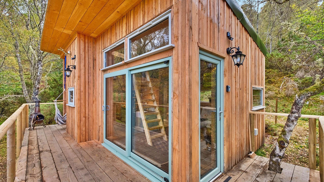 Photo of Patio Balcony in Glen Urquhart