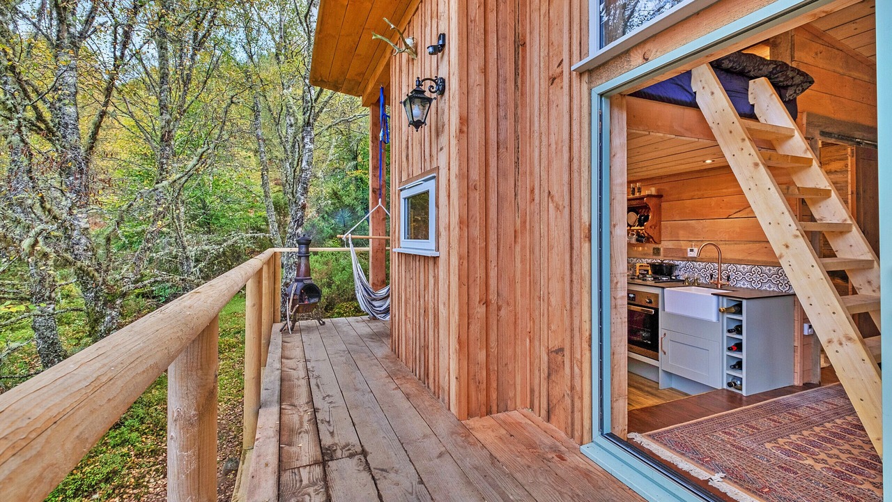 Photo of Patio Balcony in Glen Urquhart