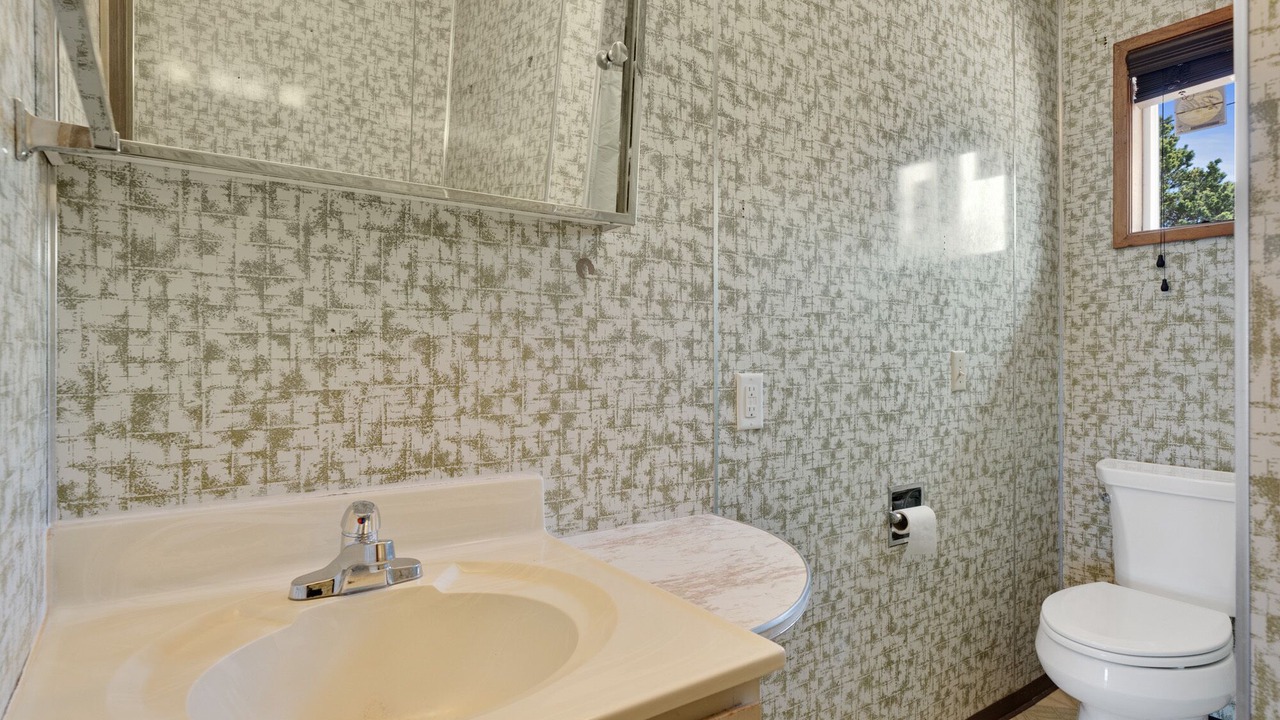 Photo of Bathroom in Netarts