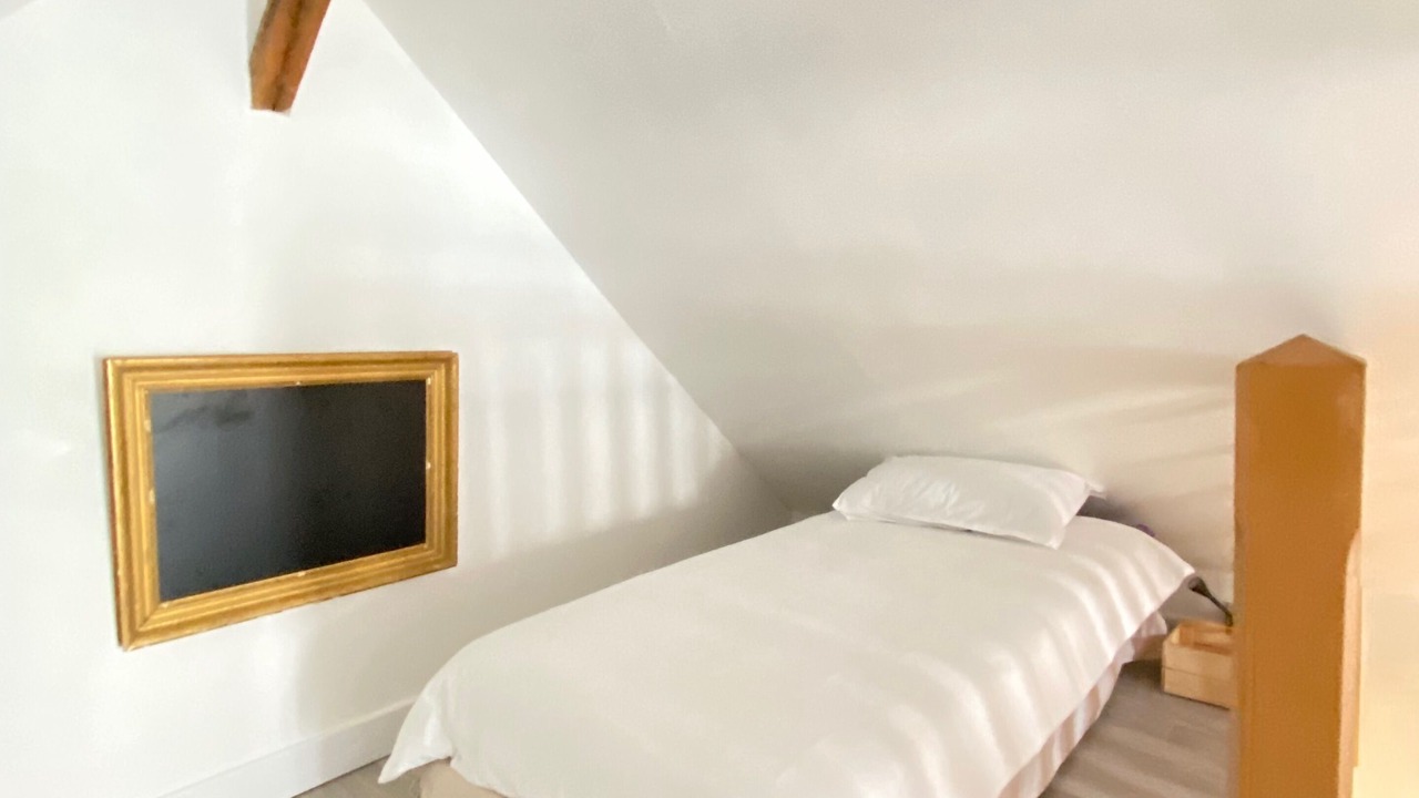 Photo of Bedroom in Mouzay