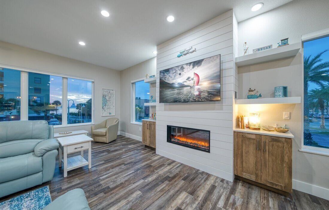 Photo of Livingroom in Indian Shores