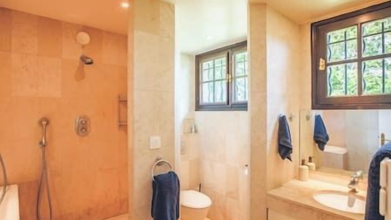 Photo of Bathroom in Damville