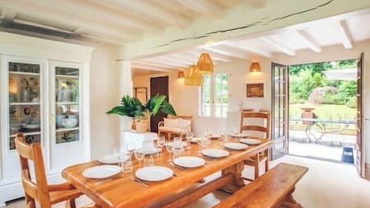 Photo of Others in Damville