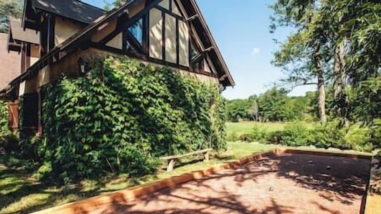 Photo of Outdoor in Damville