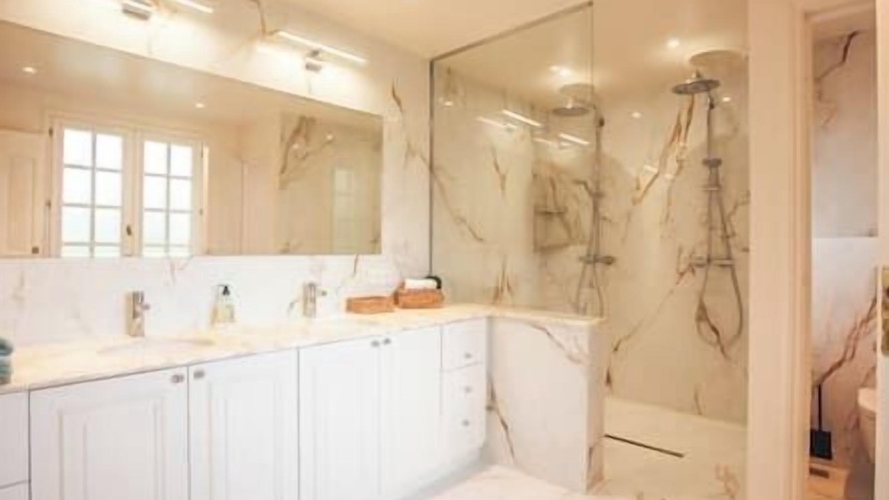 Photo of Bathroom in Damville