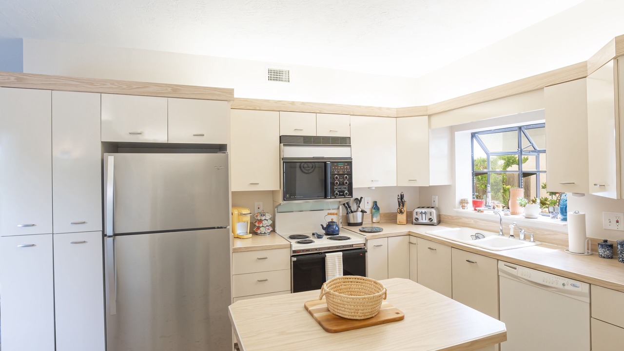 Photo of Kitchen in Coronado Shores