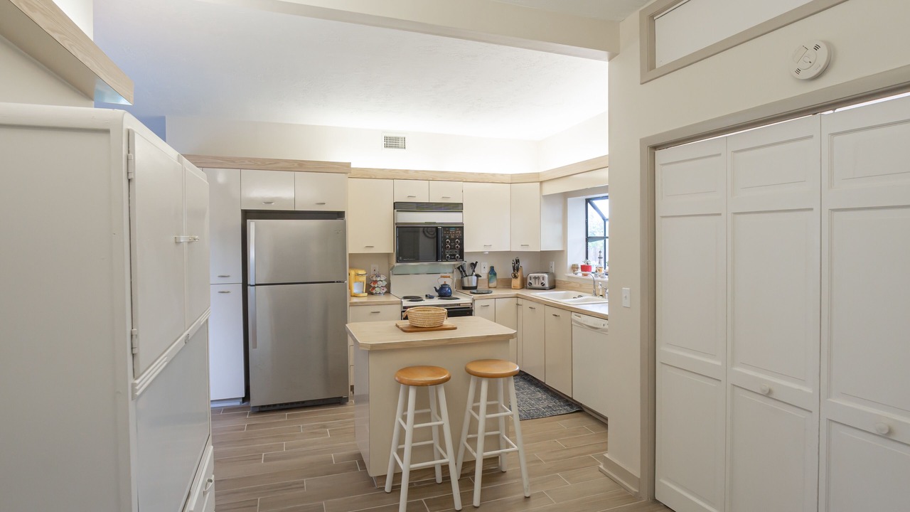 Photo of Kitchen in Coronado Shores