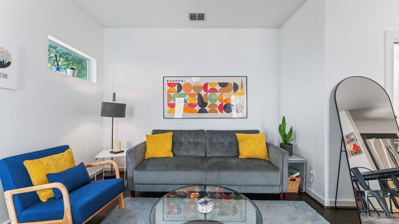 Photo of Livingroom in Eastside Promise Neighborhood