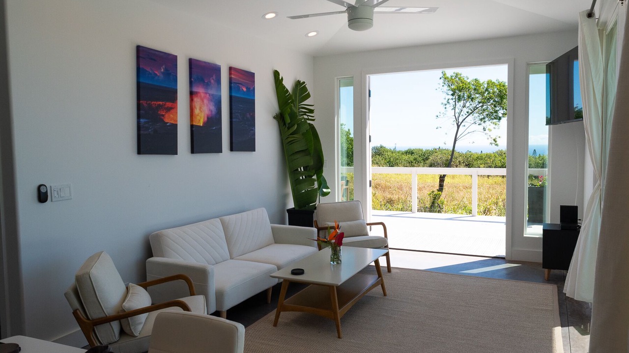 Photo of Livingroom in Discovery Harbour