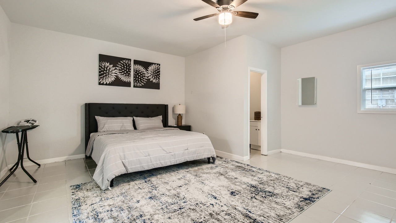 Photo of Bedroom in Barker
