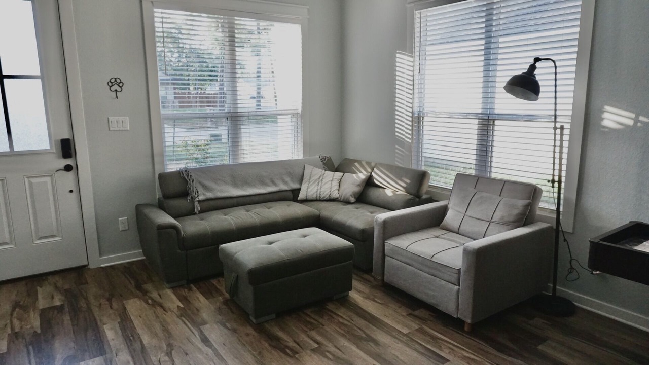 Photo of Livingroom in Bryan