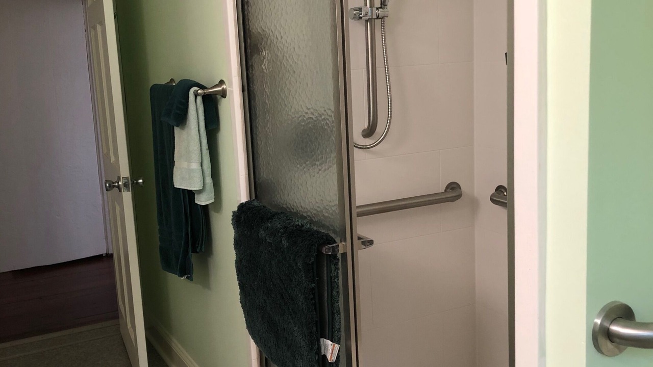 Photo of Bathroom in Alton