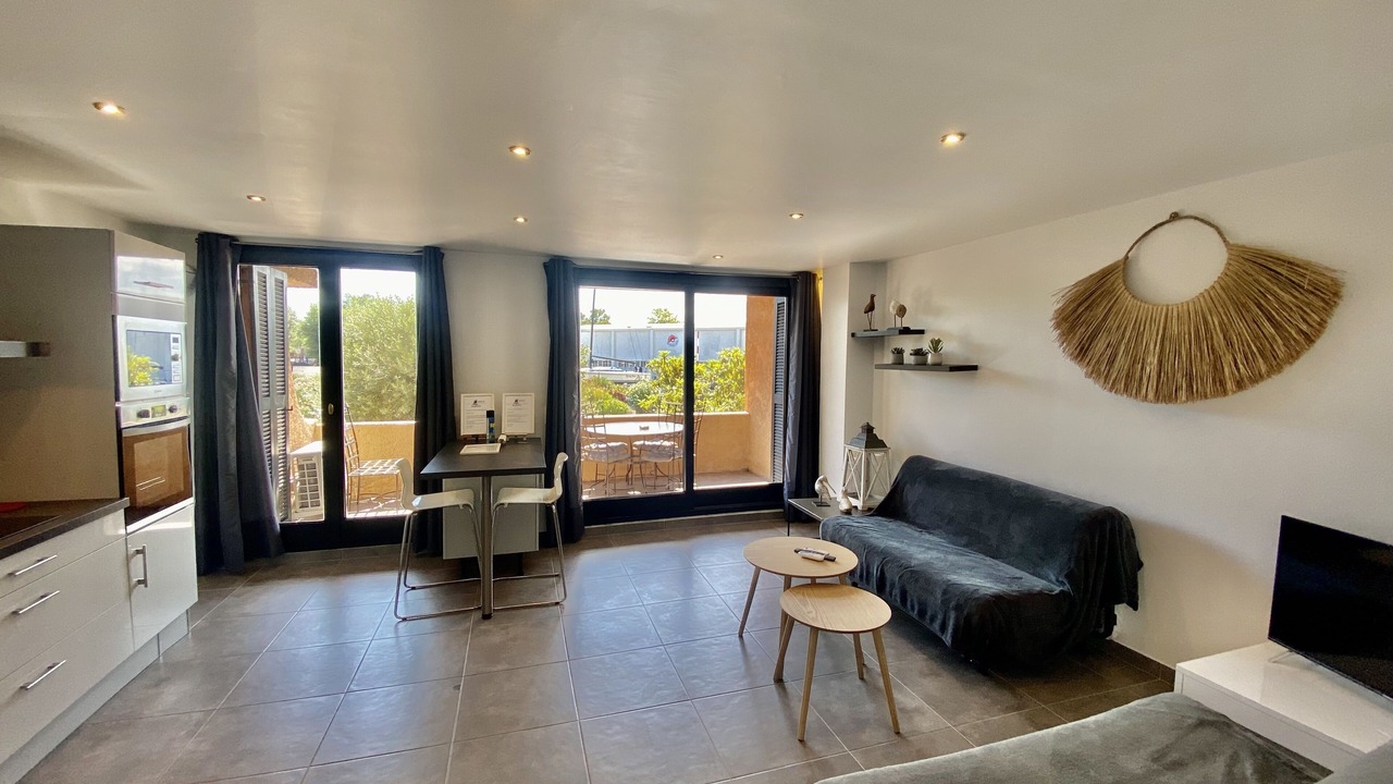 Photo of Livingroom in Port Cogolin