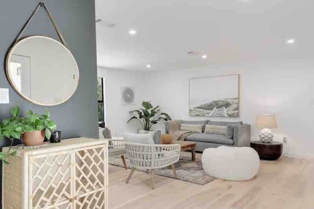 Photo of Livingroom in Austin