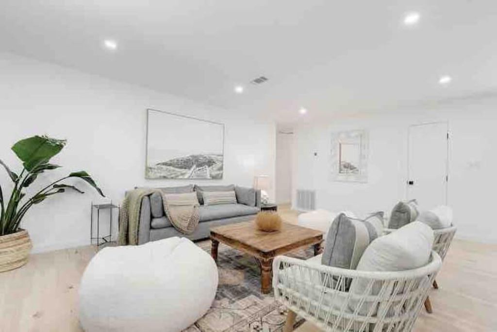 Photo of Livingroom in Austin