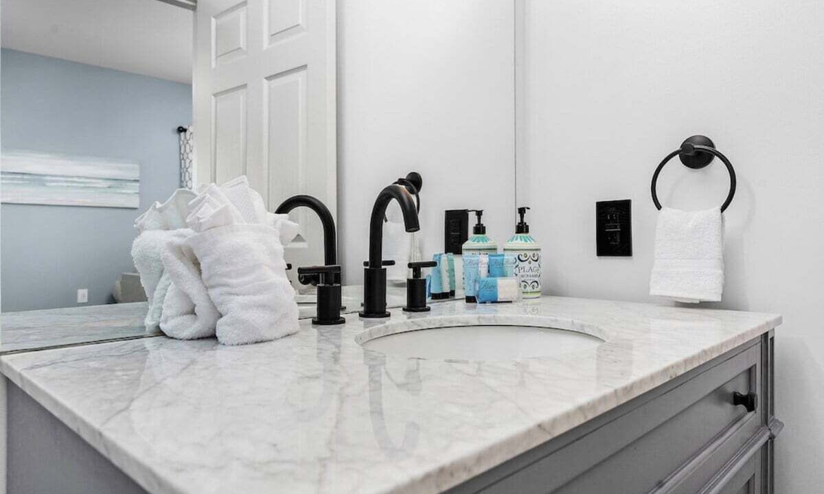 Photo of Bathroom in Seacrest Beach