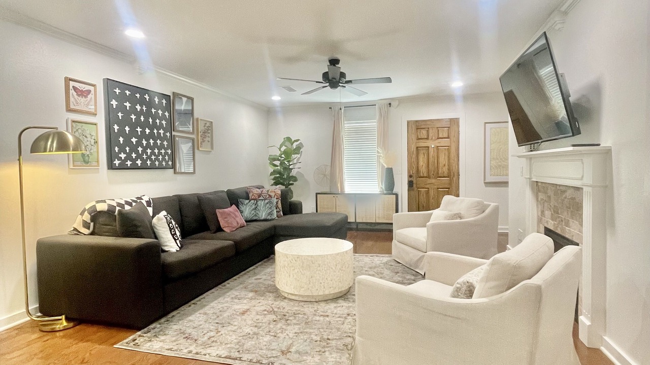 Photo of Livingroom in Johnson