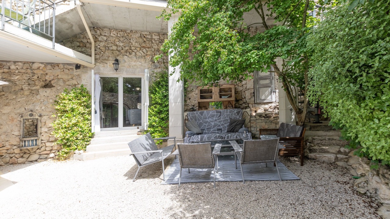 Photo of Patio Balcony in Gras