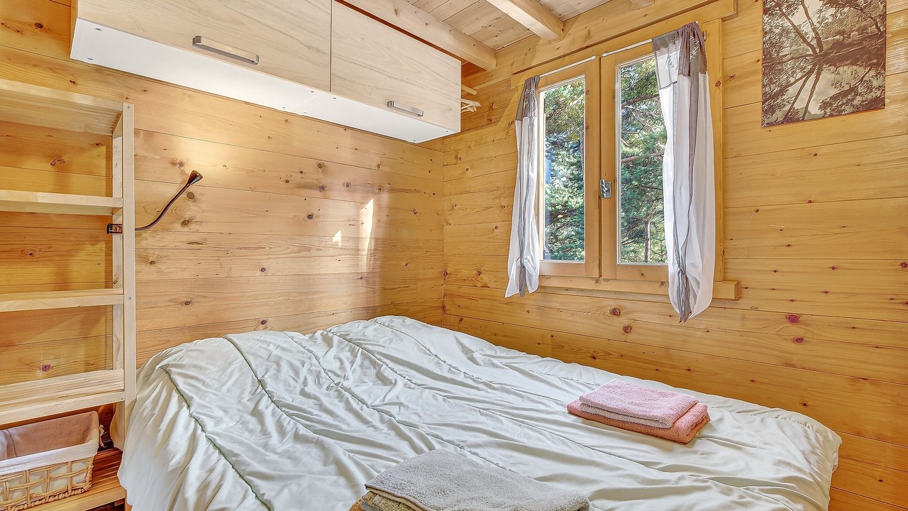 Photo of Bedroom in Meolans-Revel