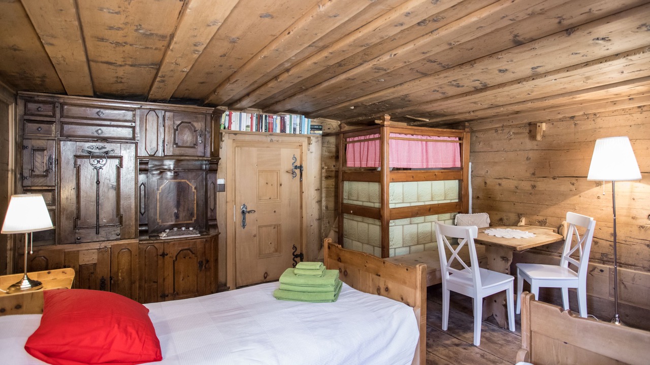 Photo of Bedroom in Zuoz