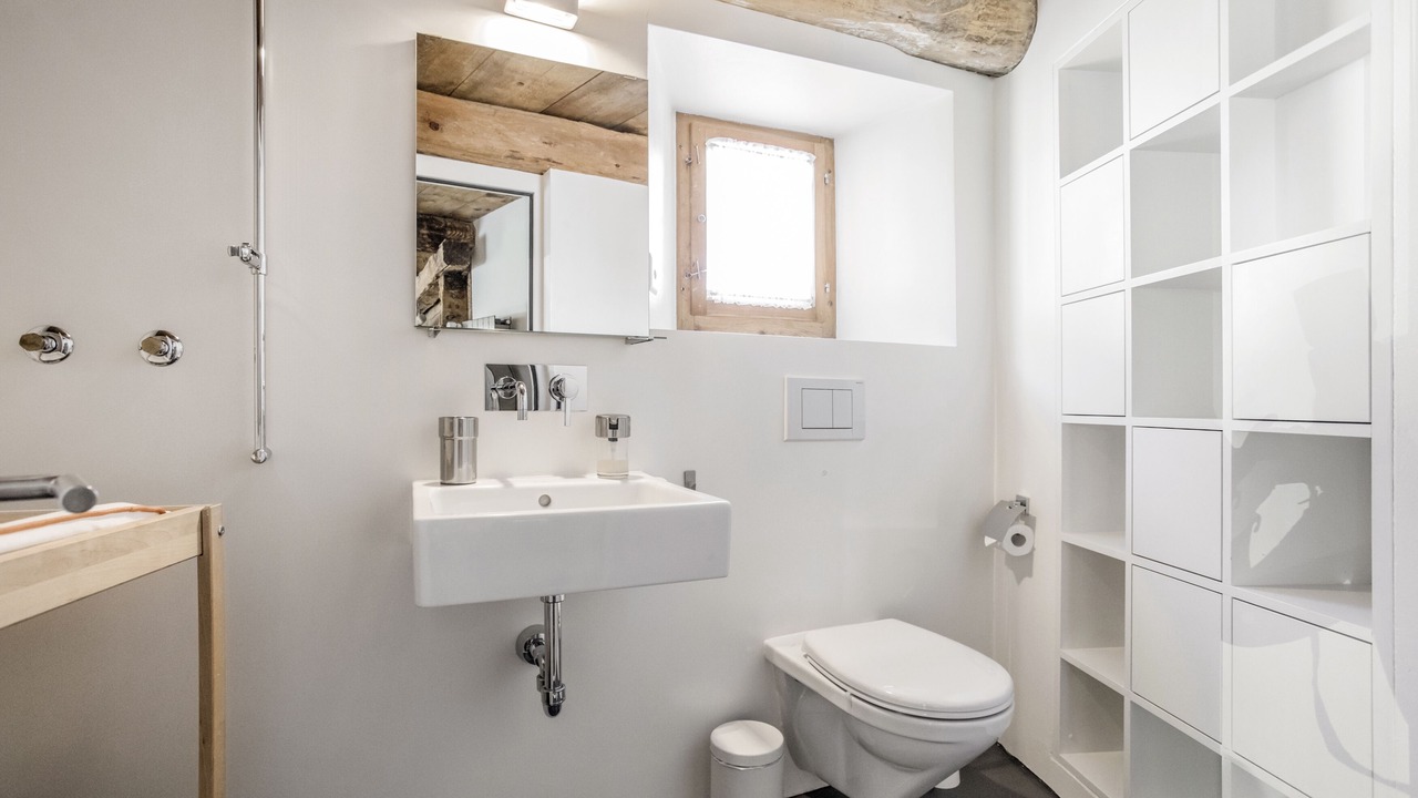 Photo of Bathroom in Zuoz