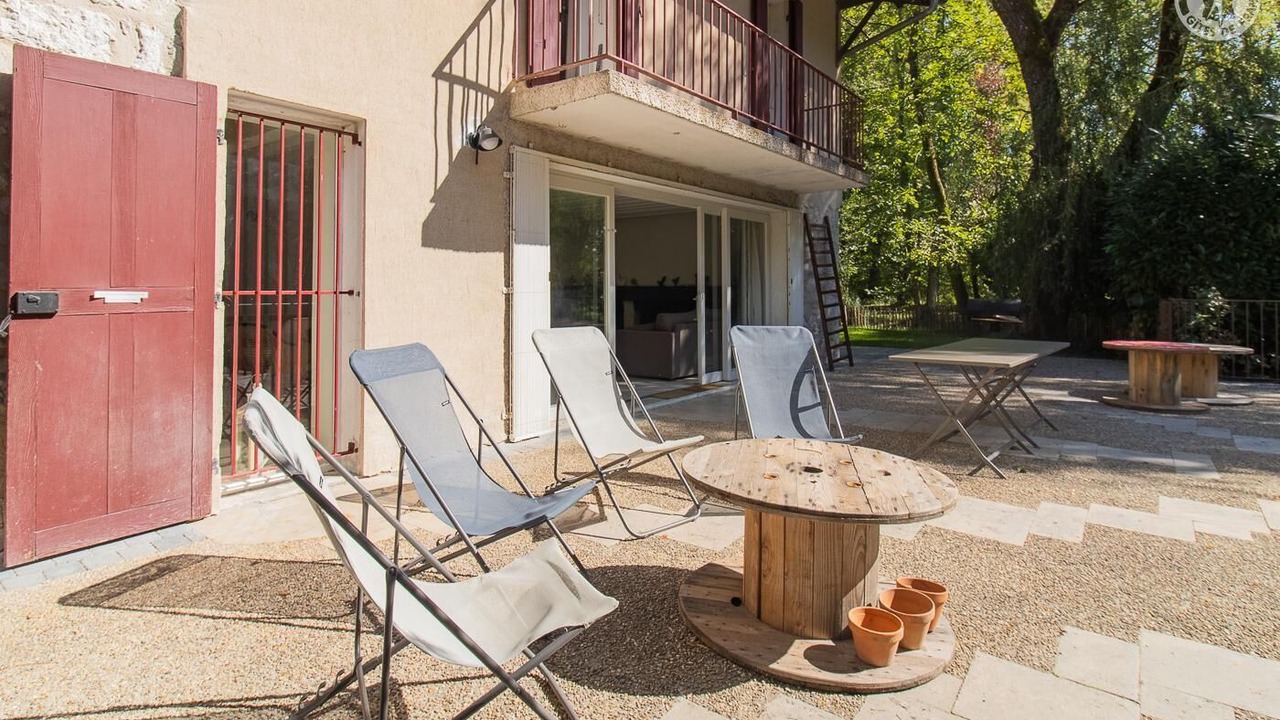 Photo of Outdoor in Vions