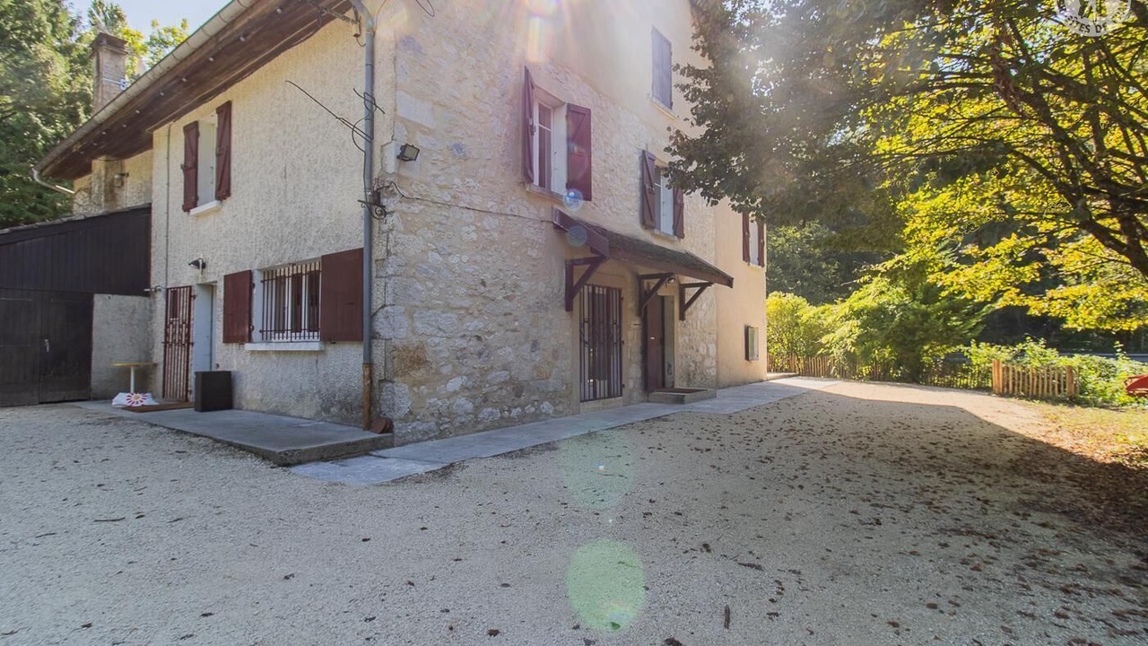 Photo of Outdoor in Vions