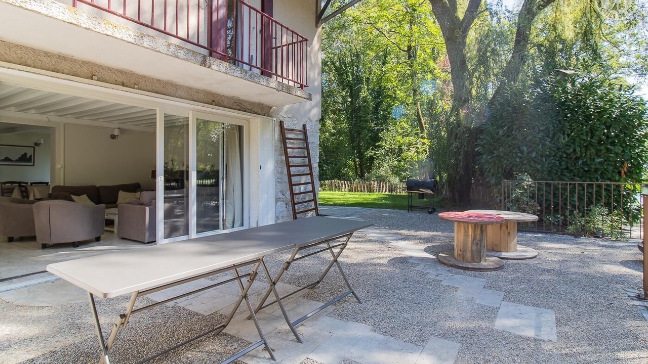 Photo of Outdoor in Vions