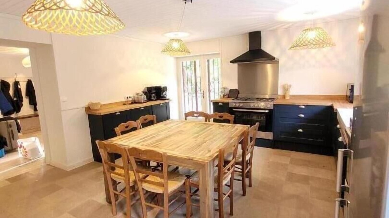Photo of Kitchen in Vions