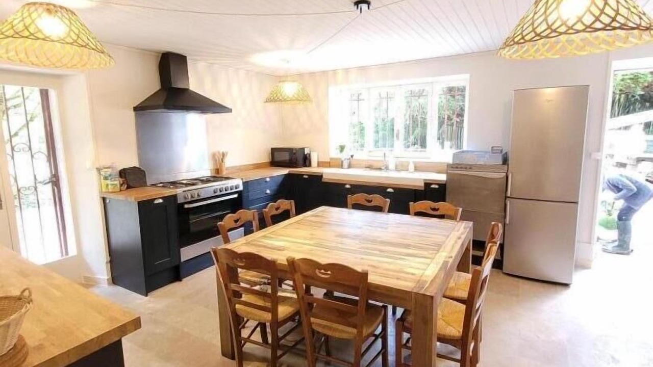 Photo of Kitchen in Vions