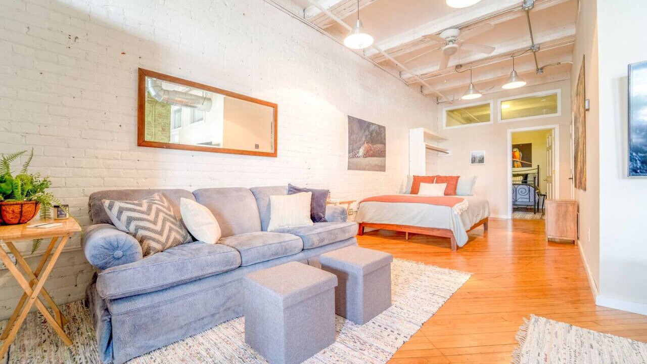 Photo of Livingroom in Binghamton