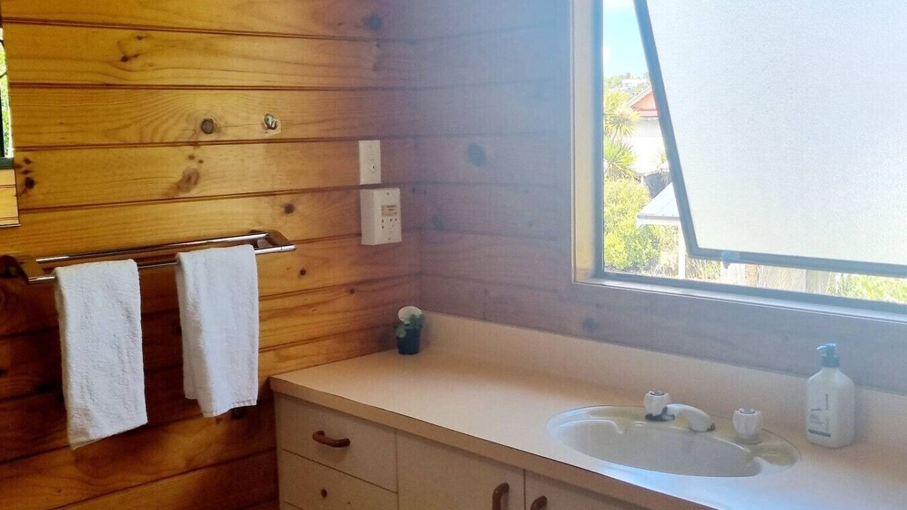 Photo of Bathroom in Raglan