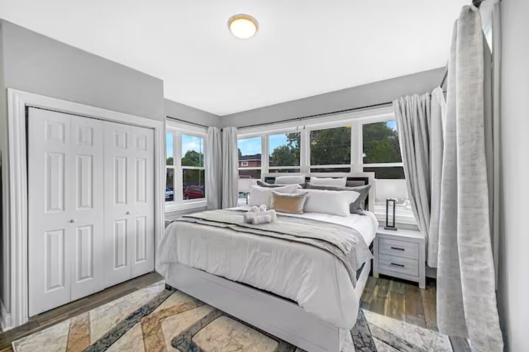 Photo of Bedroom in Oak Park