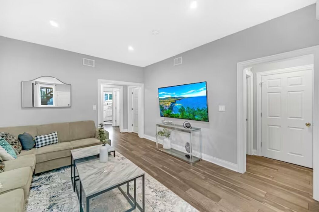 Photo of Livingroom in Oak Park