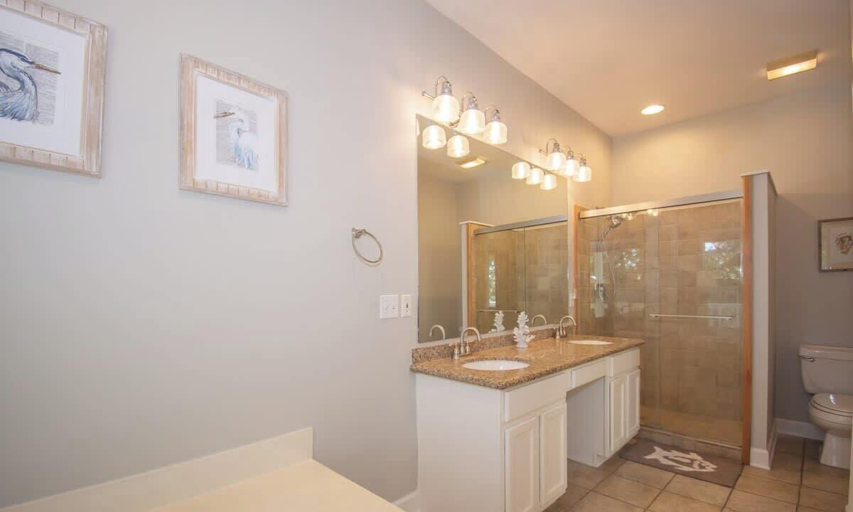 Photo of Bathroom in Bonito Boathouses