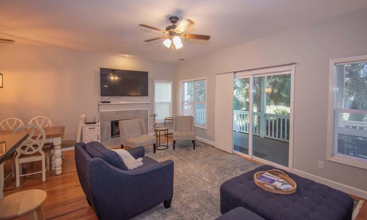 Photo of Livingroom in Bonito Boathouses