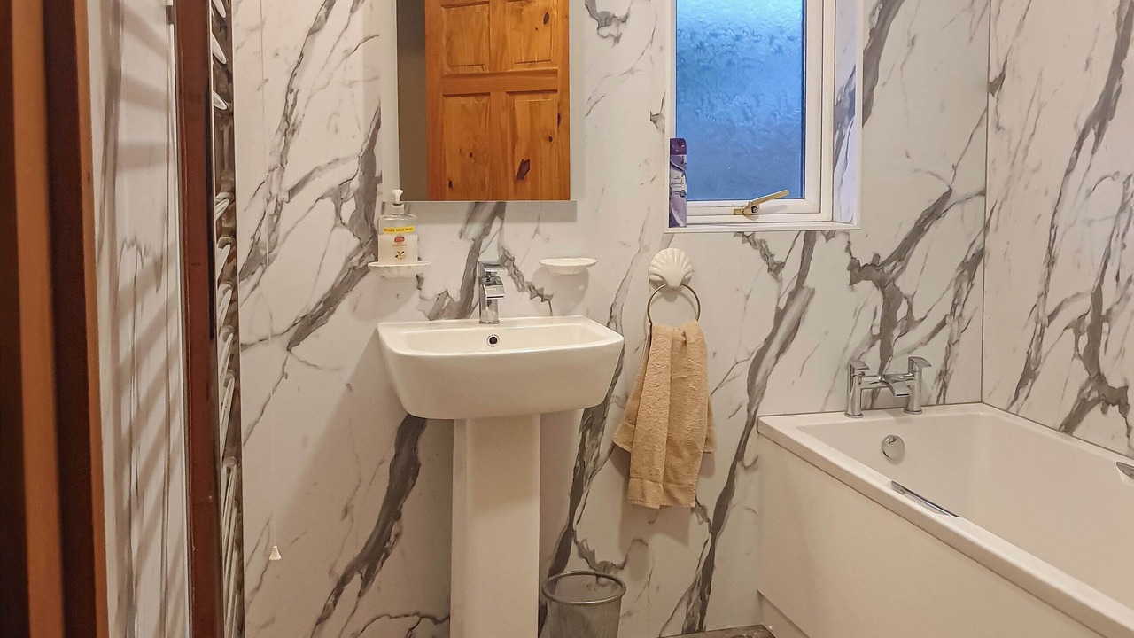 Photo of Bathroom in Clynderwen