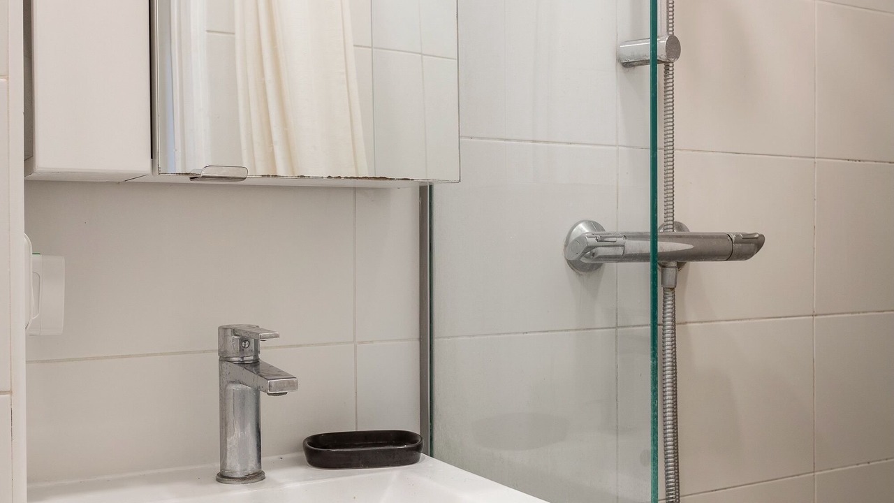 Photo of Bathroom in Batignolles