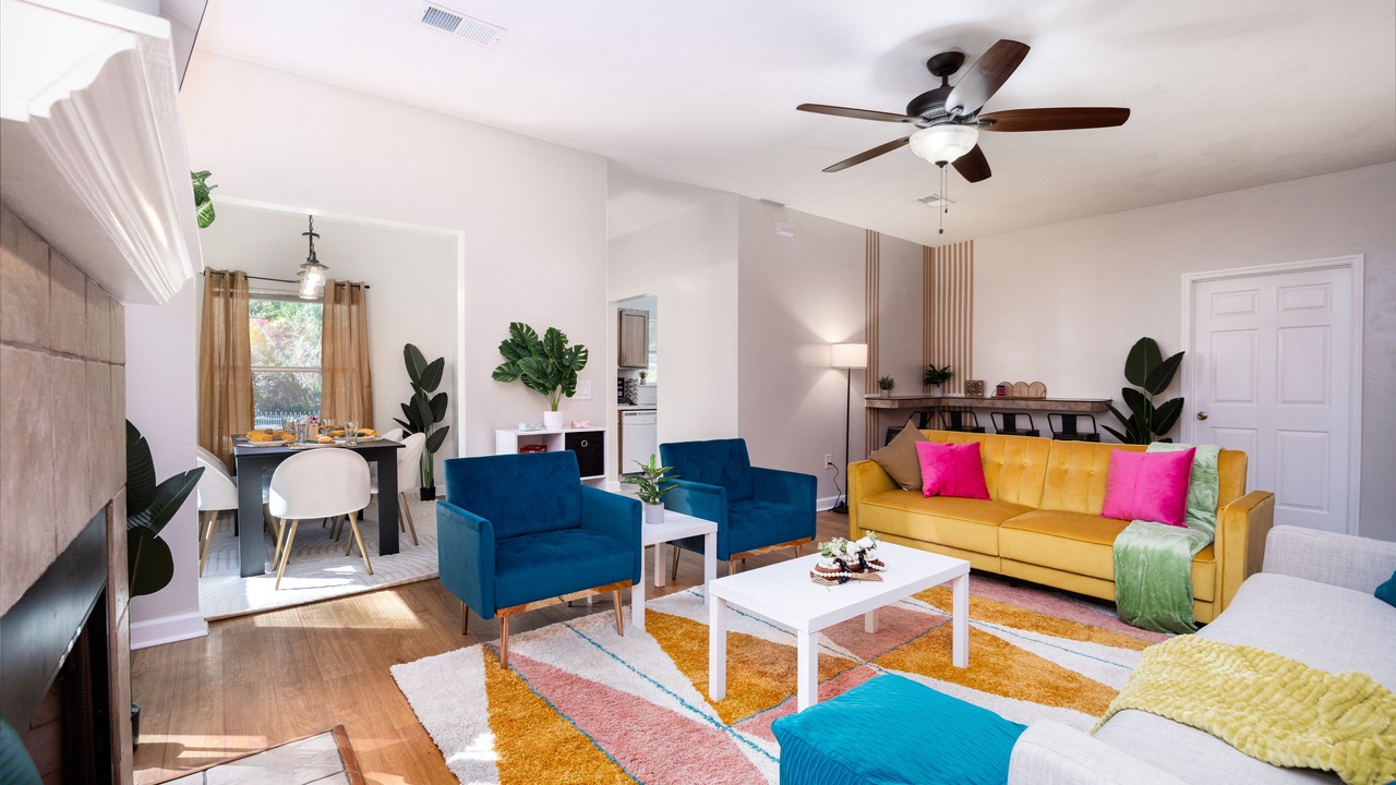 Photo of Livingroom in Gainesville