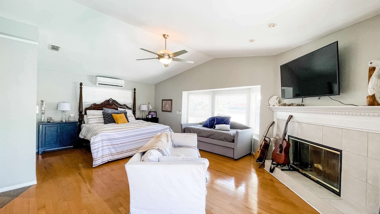 Photo of Bedroom in Gulf Harbors