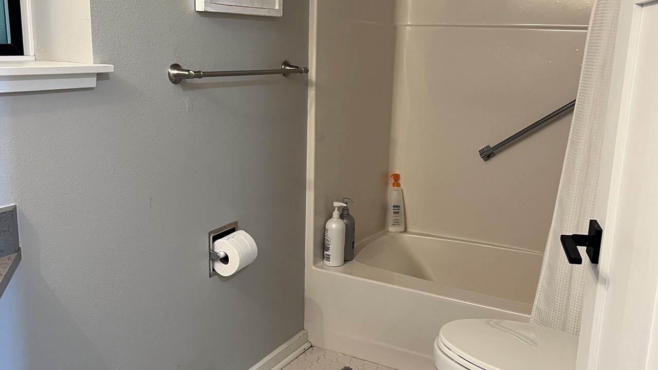 Photo of Bathroom in Tolovana Park