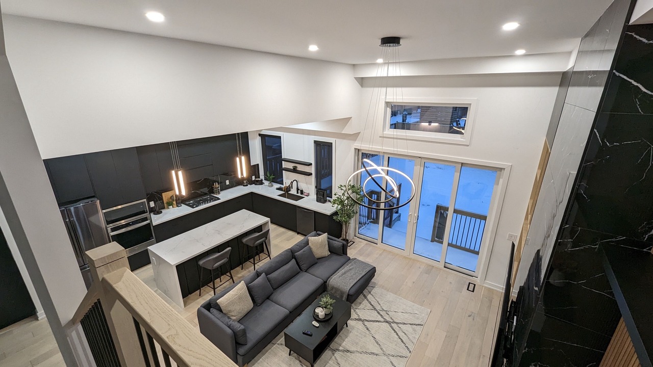 Photo of Livingroom in New Toronto