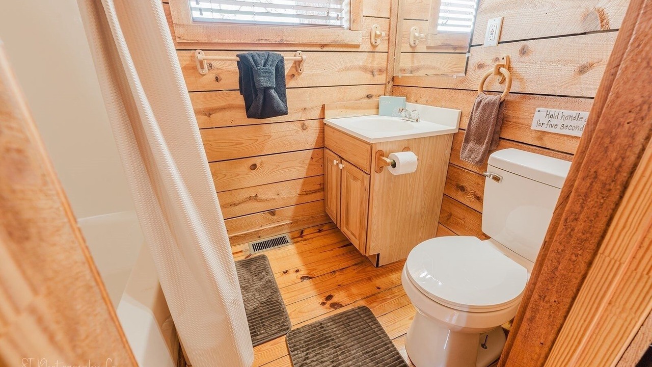 Photo of Bathroom in Townsend