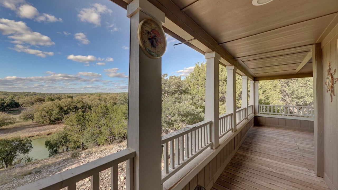 Photo of Patio Balcony in Telegraph