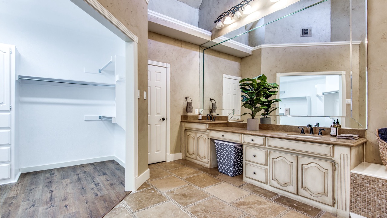 Photo of Bathroom in Plano