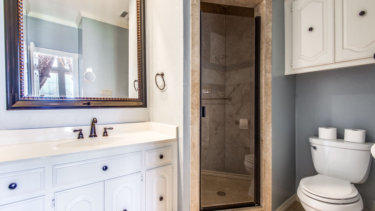 Photo of Bathroom in Plano